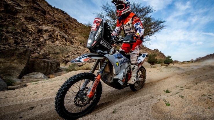Dakar 2021 | Ziua 11 | Emanuel Gyenes, locul 2 la Malle Moto și în top 25, la general
